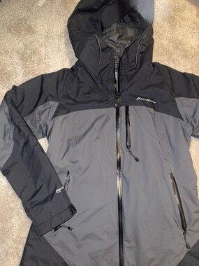 Eddie Bauer Two-Tone Hooded Raincoat in Black and Gray